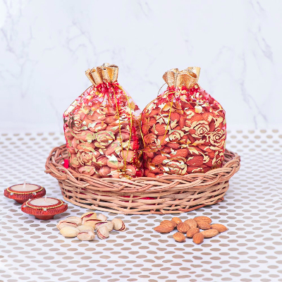 Exclusive Pista and Almonds Potli Combo